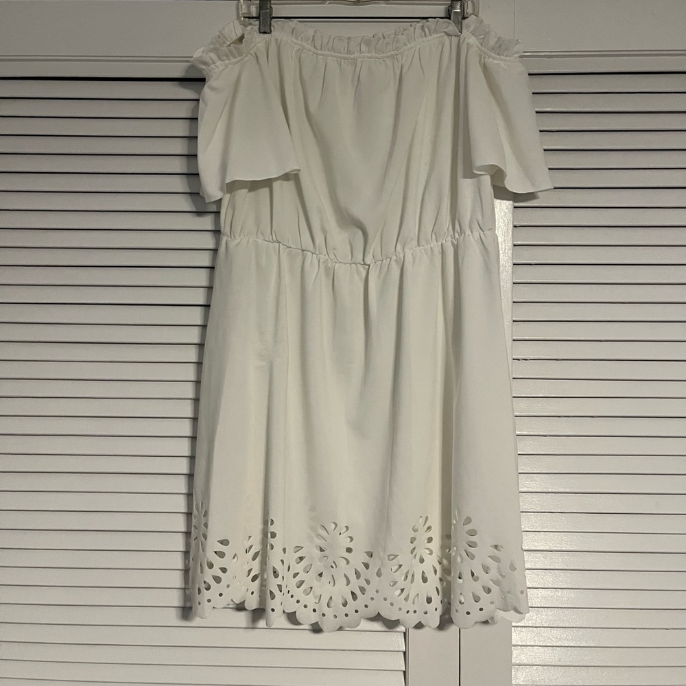 Plus size white dress